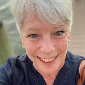 Meet your Posher, Anne